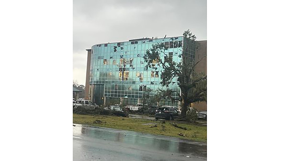 Tornado confirmed in New Iberia, medical center damaged, police say