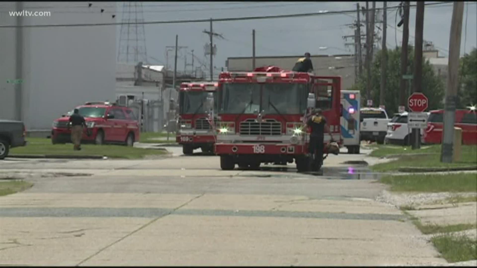 Clorine at chemical warehouse in Elmwood causes 2-alarm fire