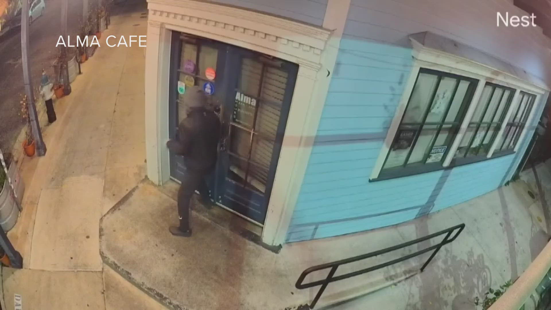 Just one month after a burglary crippled Alma Café, police are investigating another Bywater burglary. WWL Louisiana's Amelia Strahan reports.