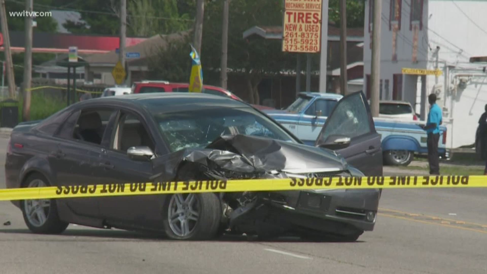 Police are investigating an apparent car-to-car shootout that left a man dead and two others seriously injured on General Meyer Avenue in Algiers Tuesday afternoon.
