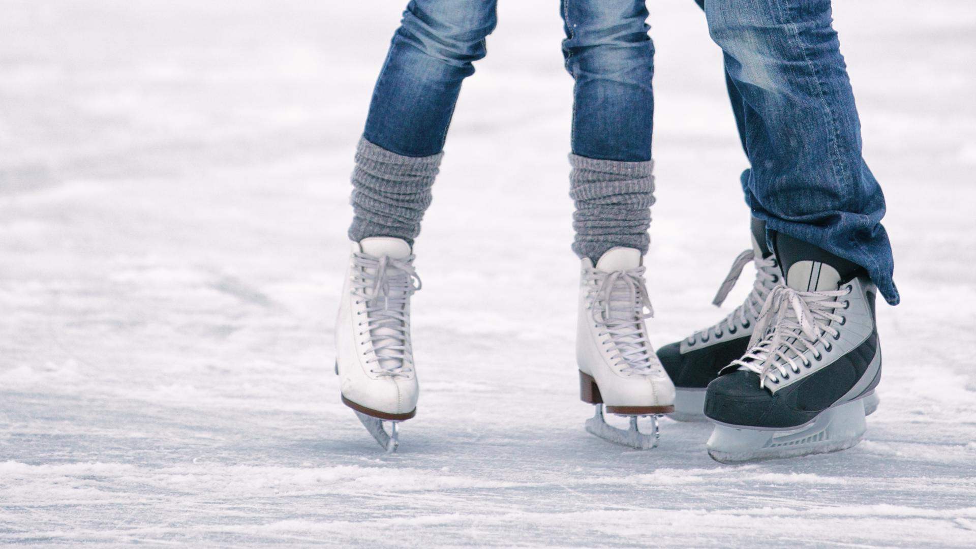 An ice skating rink could be coming to the West Bank. Here's what to ...
