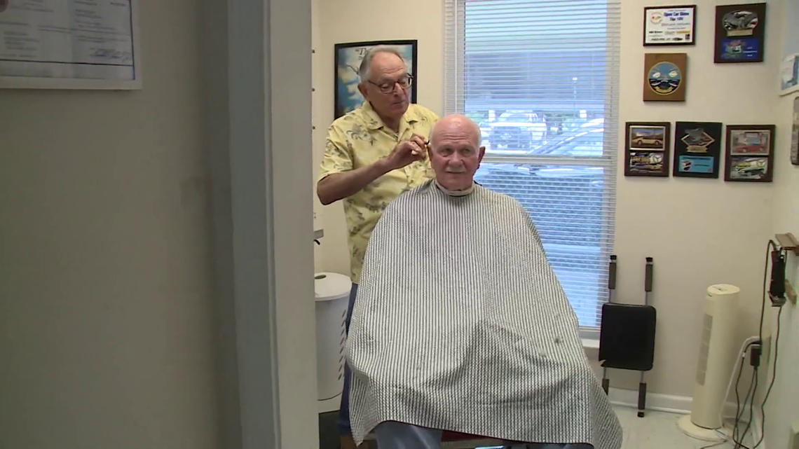 Belle Chasse barber retires after nearly 60 years on the job