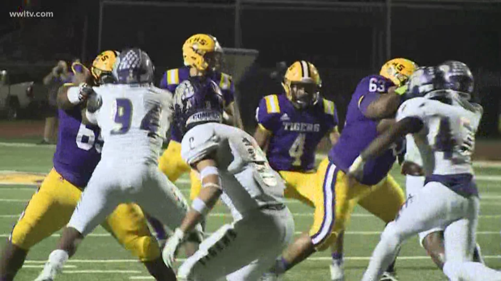 Hahnville defeated Thibodaux Friday night in a battle of previous unbeatens on the prep gridiron.