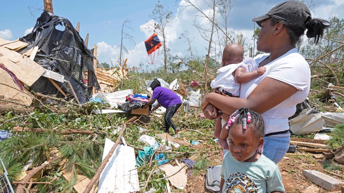 Multiple tornadoes leave 1 dead and nearly 2 dozen injured in ...