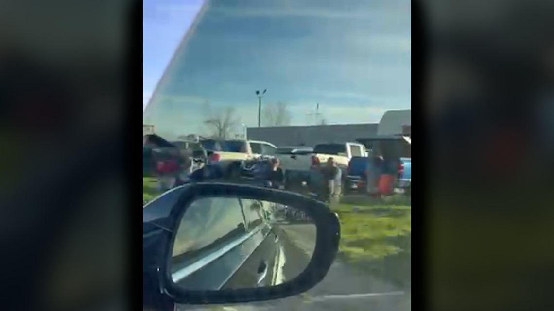 Car crashes into crowd on Houma parade route, 3 injured