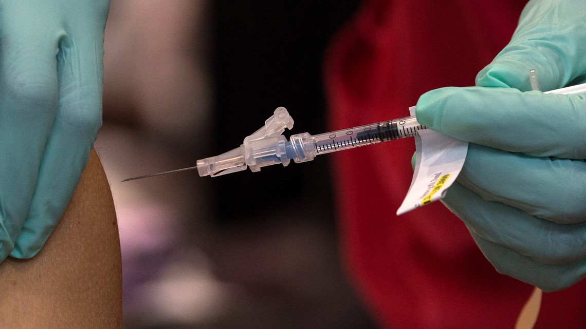 Louisiana superintendent: Prioritize vaccine on schools staff - Vimarsana News