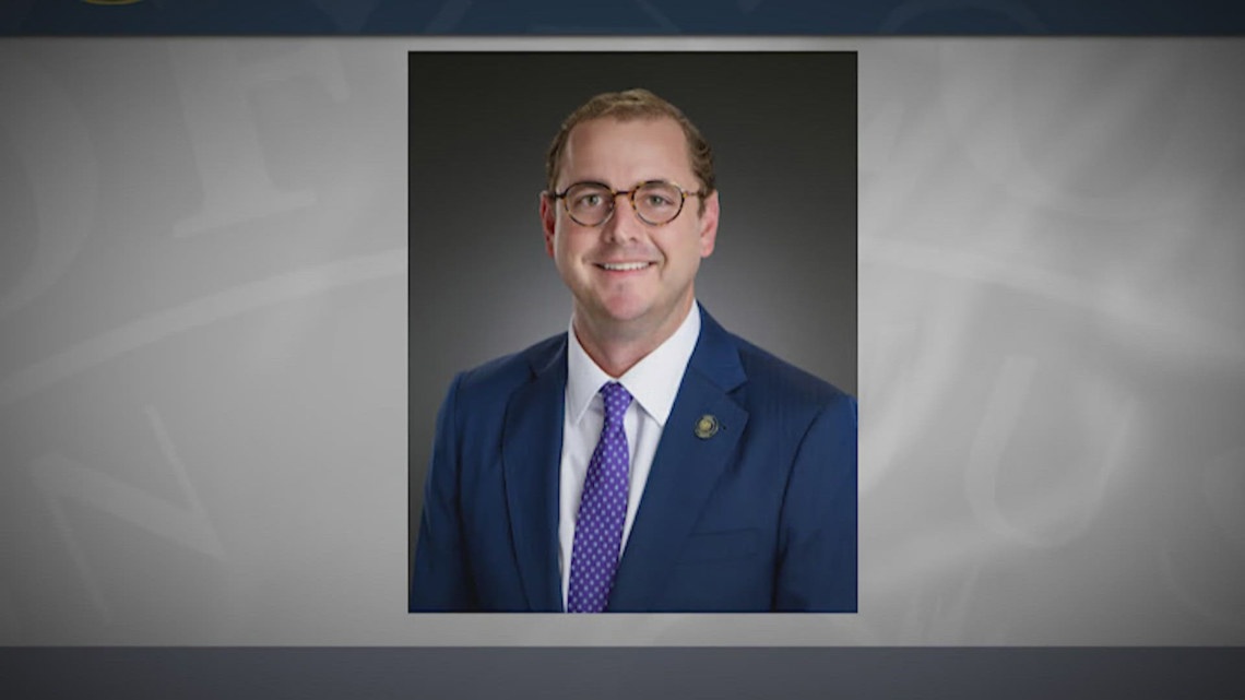 Senator with furniture business accused of exploiting ethics loophole; records show no laws were broken