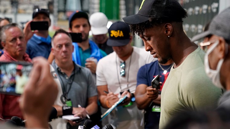 Saints Camp Day 1:  Michael Thomas talks for the first time in nearly 2 years
