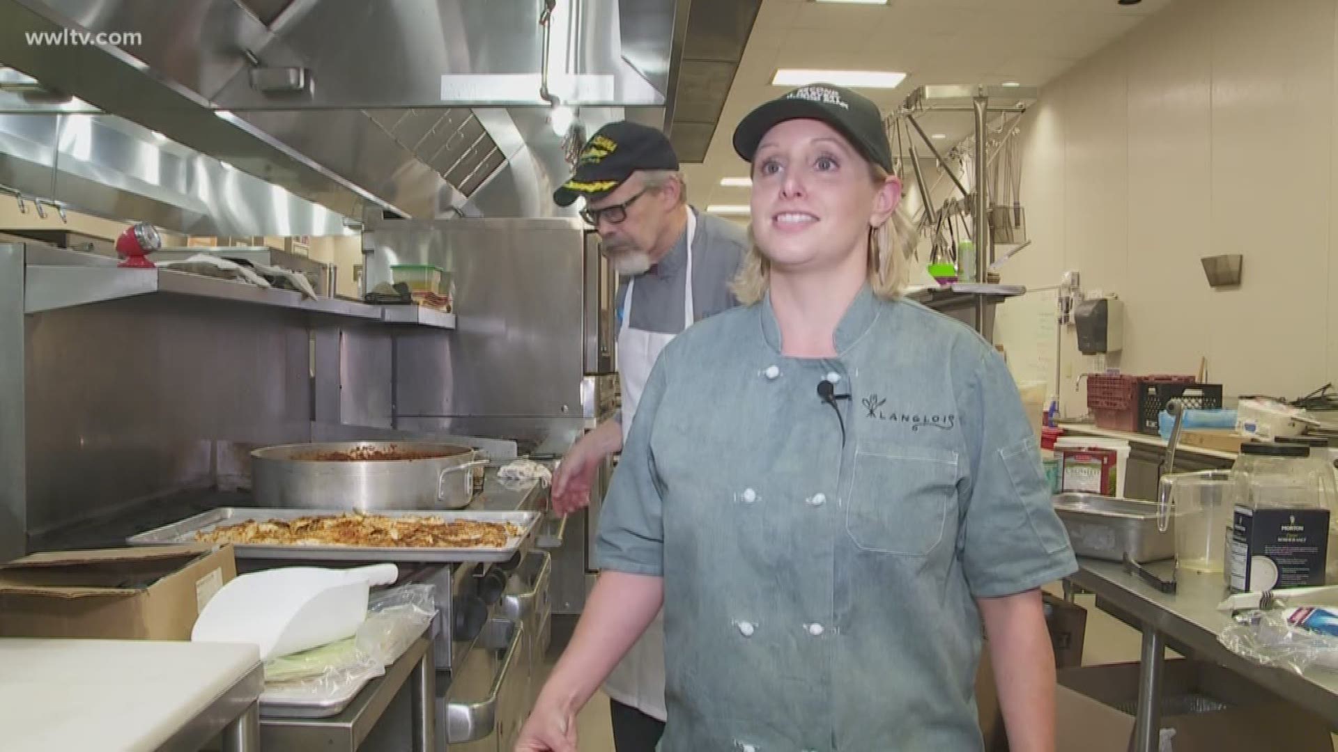 New Orleans chefs prepare meals for Hurricane Florence victims