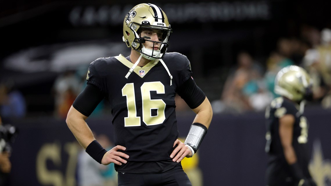 Eagles claim former New Orleans Saints QB Ian Book off of waivers