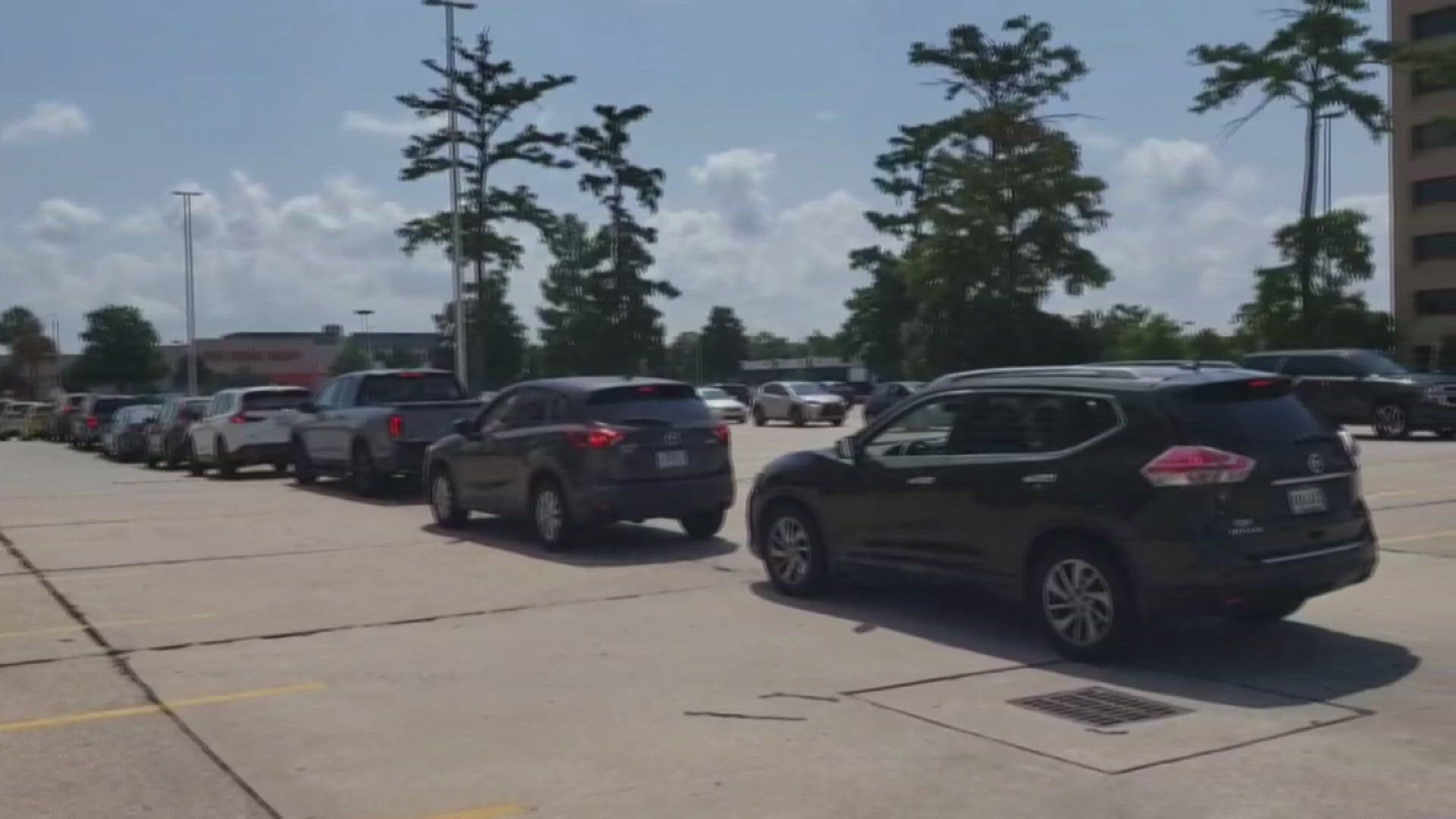 In fact, 345 cars came through Saturday at the Yenni Building, all waiting for one of around five parking spots to drop off their recycling.