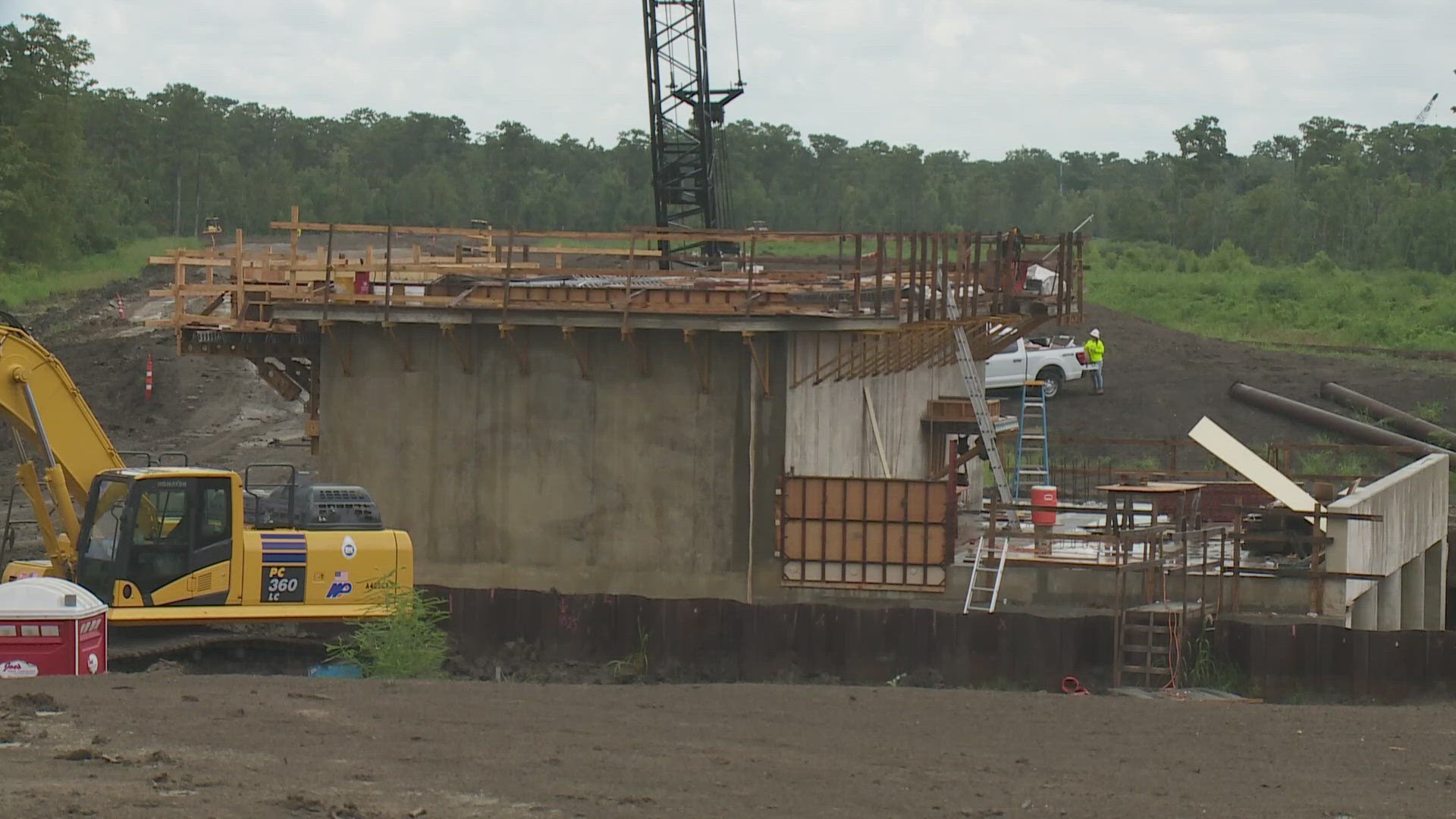 The Army Corps of Engineers says the Wet Shore Lake Pontchartrain Project, aimed at reducing the flooding risk in the parishes is now 30% complete.