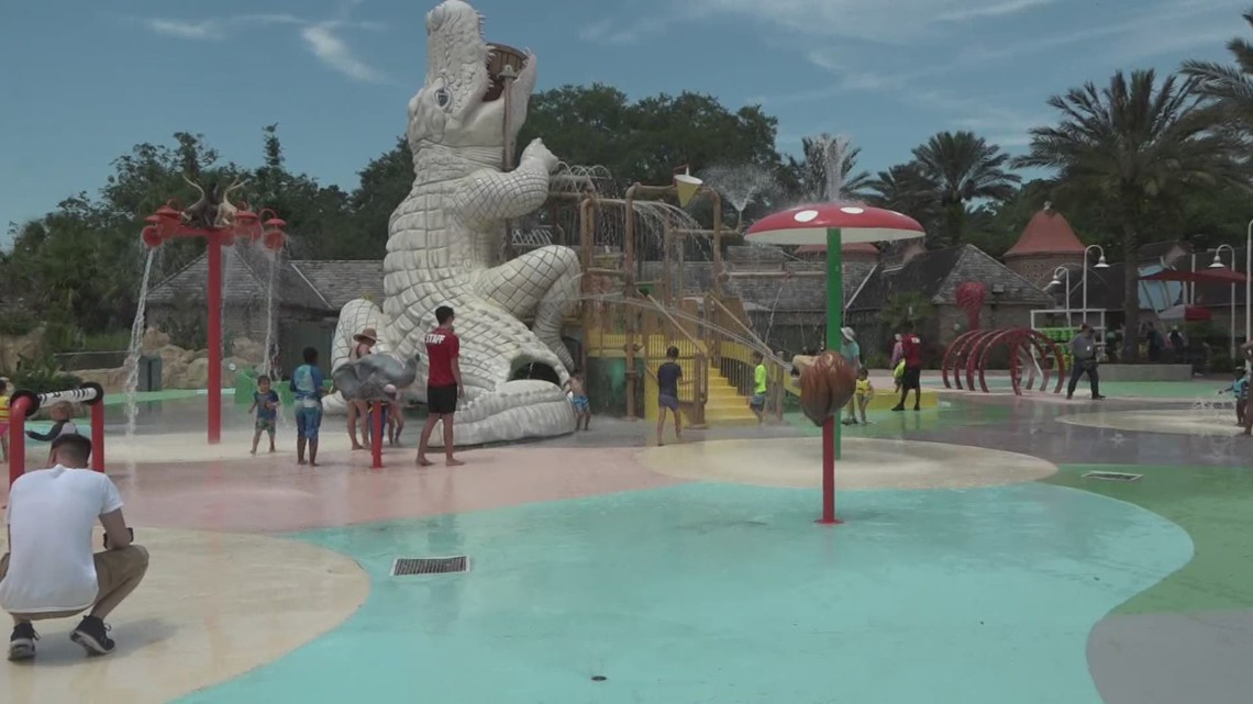 'Cool Zoo' reopens to a crowd ready to beat the heat