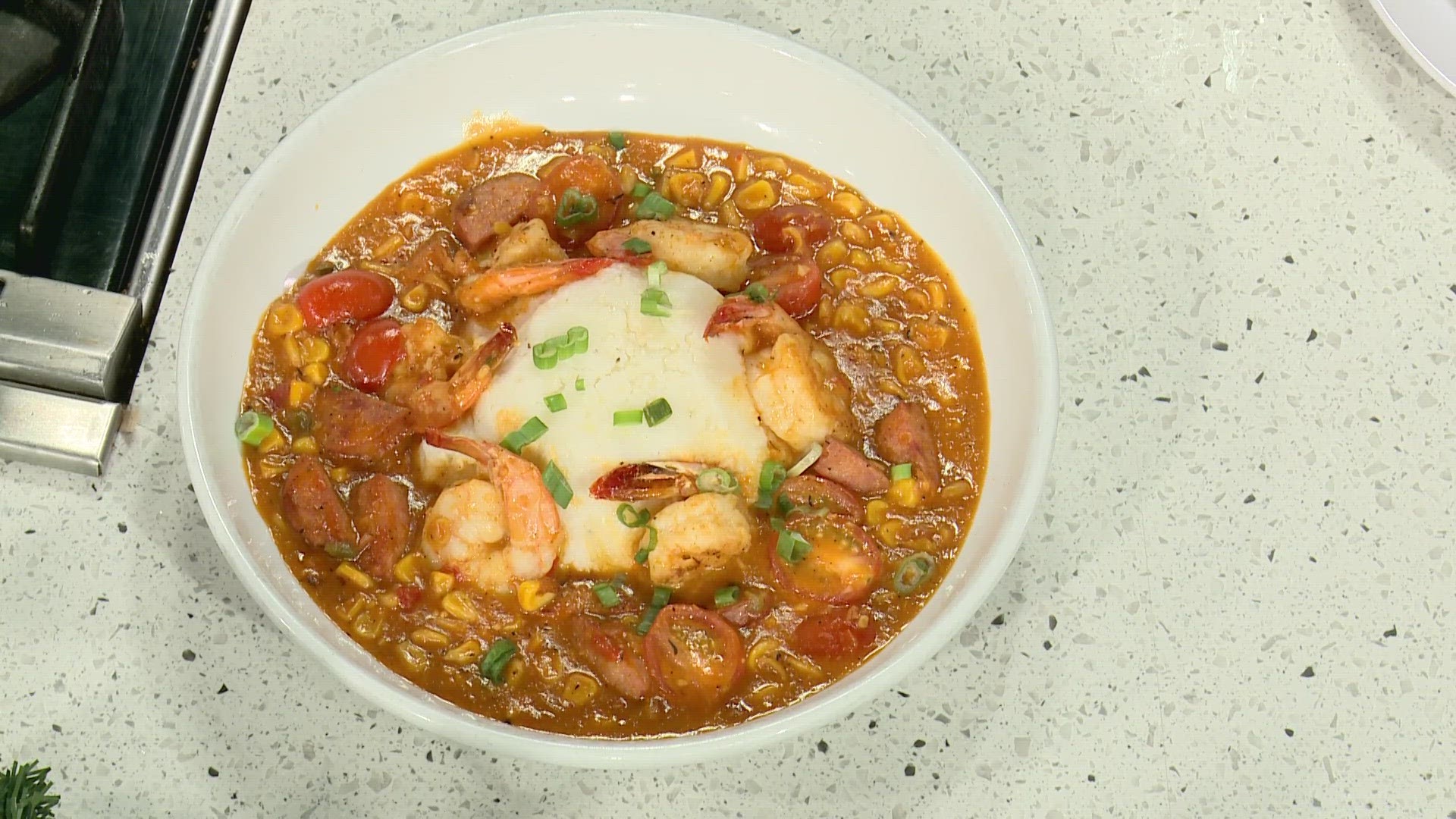 Gulf shrimp and grits and bread pudding are on the menu at Kingfish.