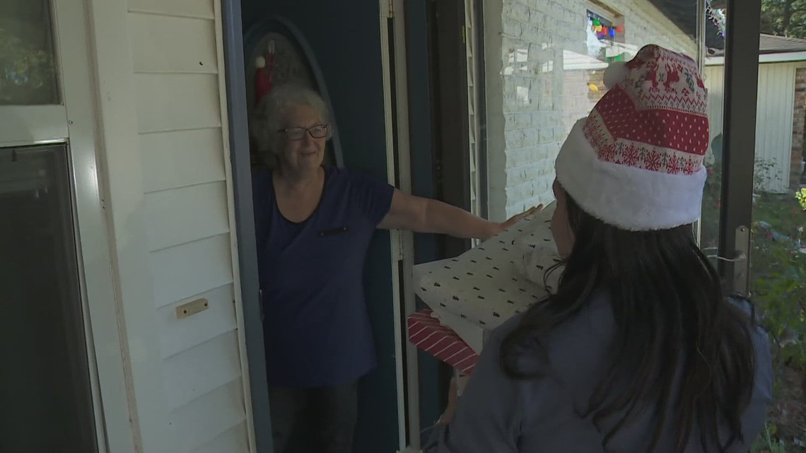 Northshore woman delivers Spirit of Christmas through 'Project Blessing' year-round - Vimarsana News