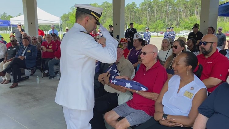 Unclaimed veterans honored in moving tribute