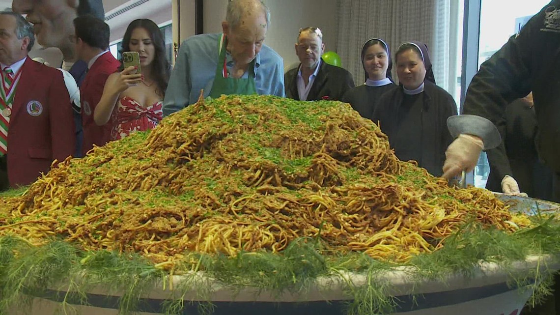 ItalianAmerican St Joseph Society serves up world's biggest bowl of pasta