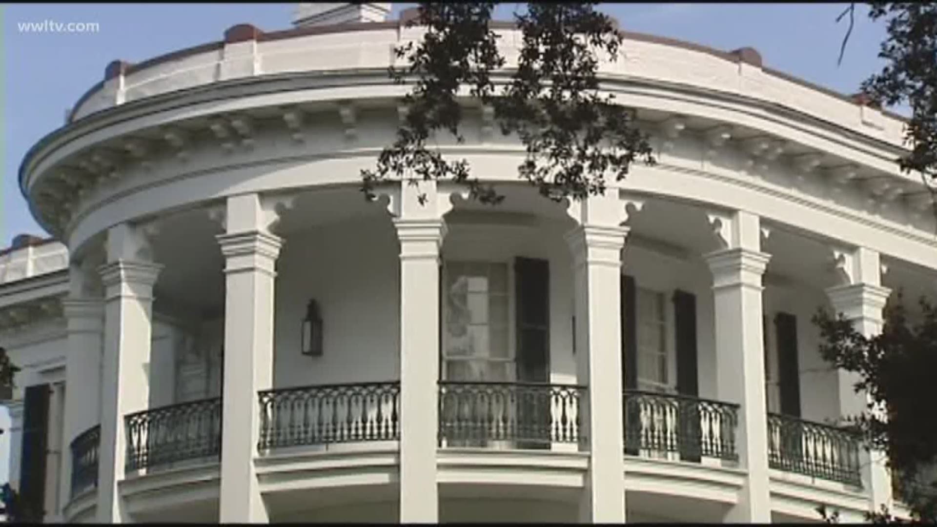 At 53,000 square feet, the plantation is the South's largest antebellum mansion.