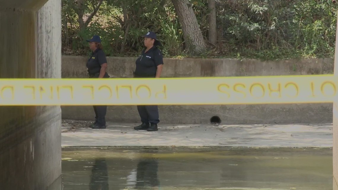 Man's body found at Lincoln Beach site