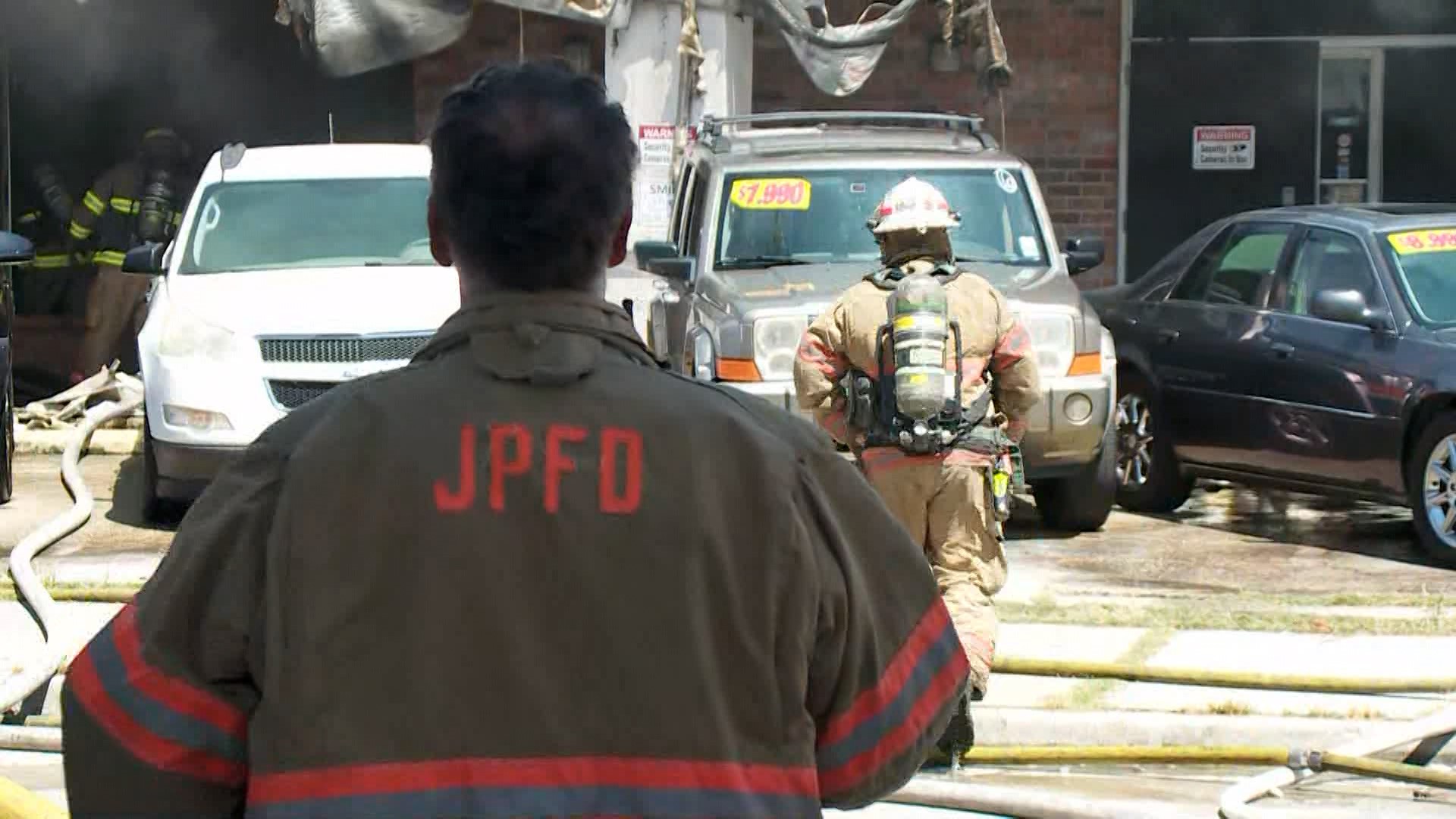 Jefferson Parish Fire Department battles blaze at used car lot along Causeway near Veterans Boulevard on Thursday, Aug. 17, 2023.