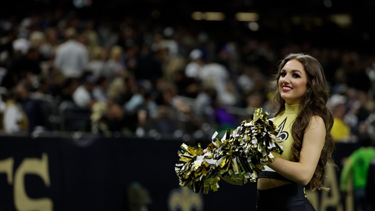 Saints Cheer Krewe on X: ⚜️Just one day away from the last game of 2017.  Relive some of Saintsation Taylor's best moments from the season ➡️   #neworleanssaints #saints #saintsations  #saintsationtaylor  /