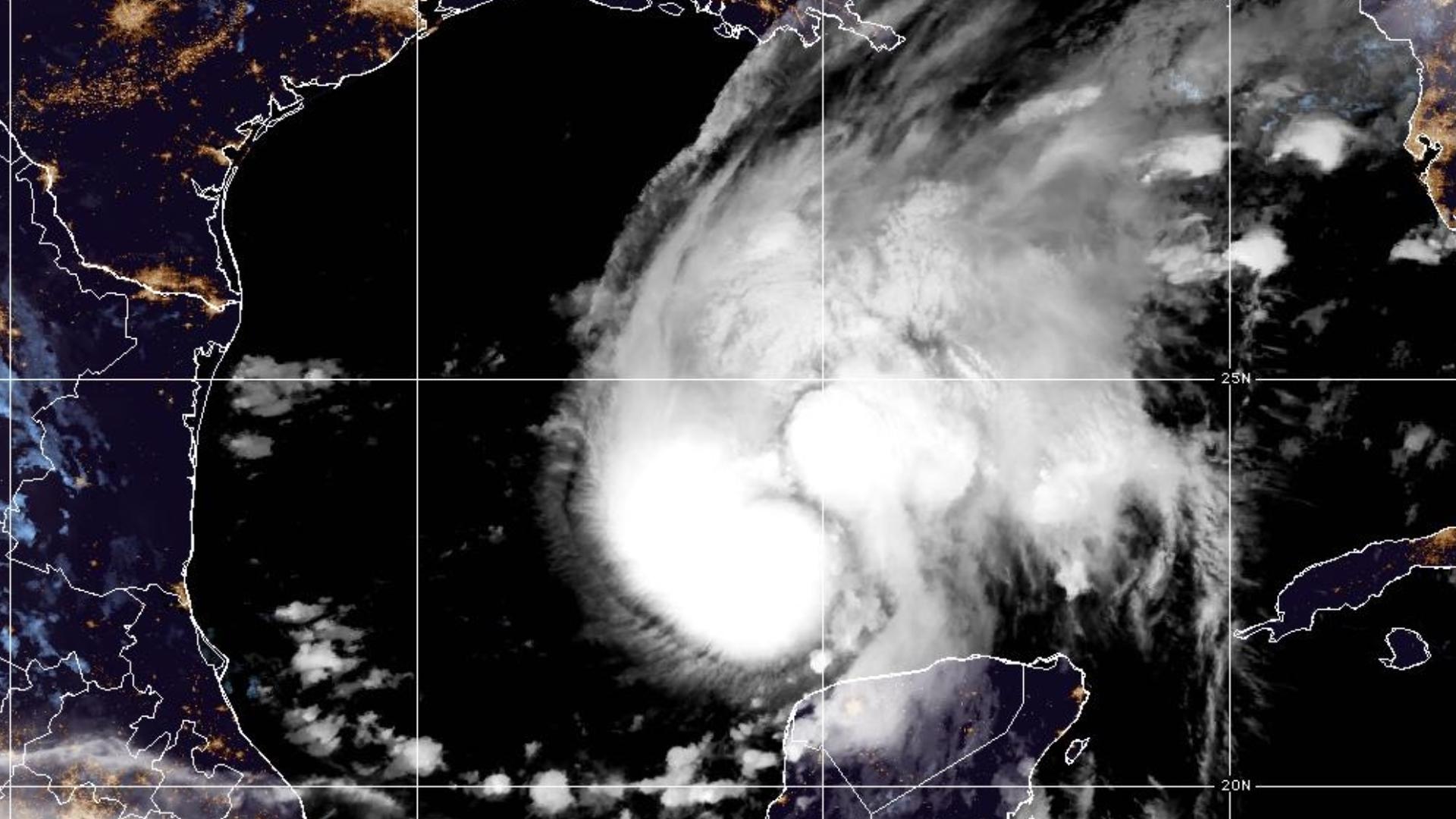 Local Open Network Loop Tracking Hurricane Isaias | Models, rainfall map, and radar loop ...
