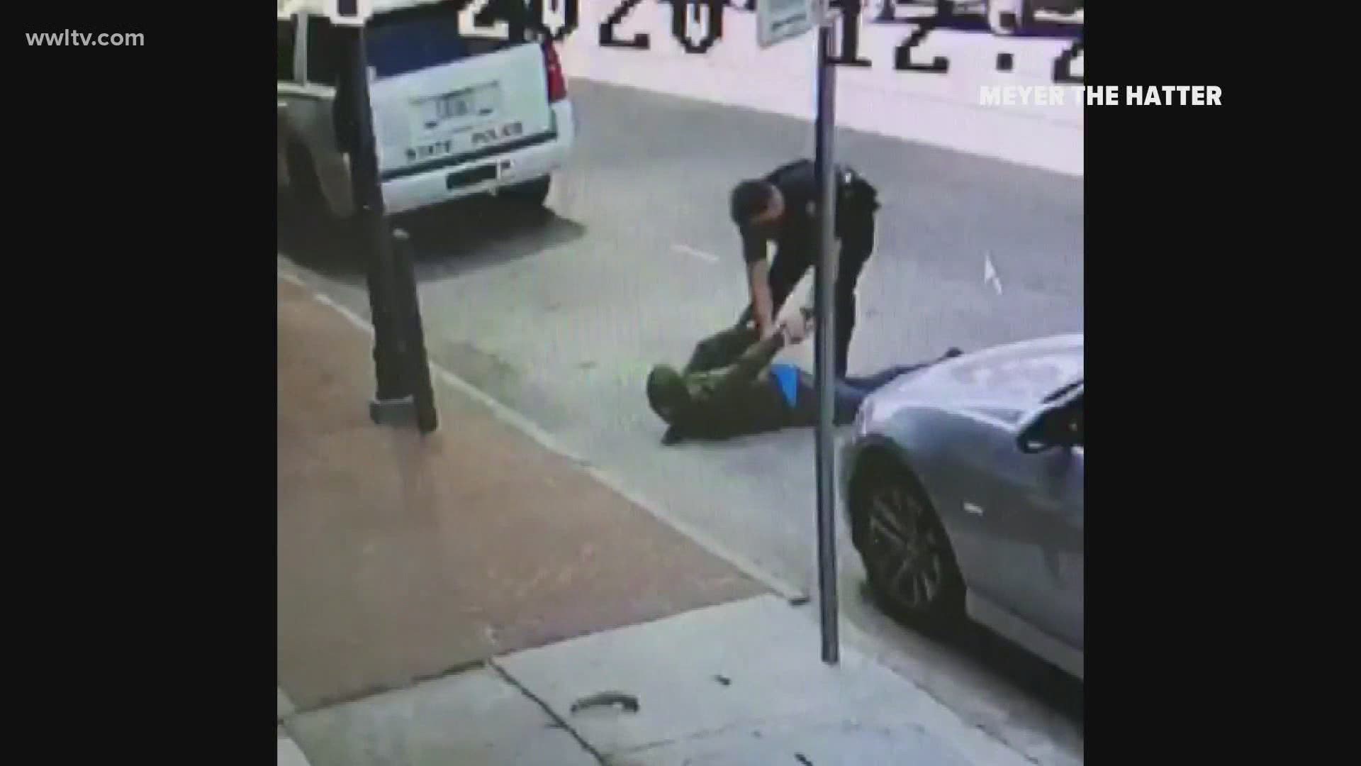 Video shows moments 
 from a shooting occuring during daylight  on Canal Street, police make arrest on the scene