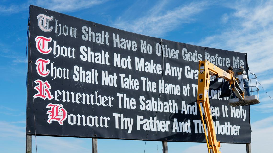 Louisiana will soon require display of Ten Commandments in all public classrooms - Vimarsana News