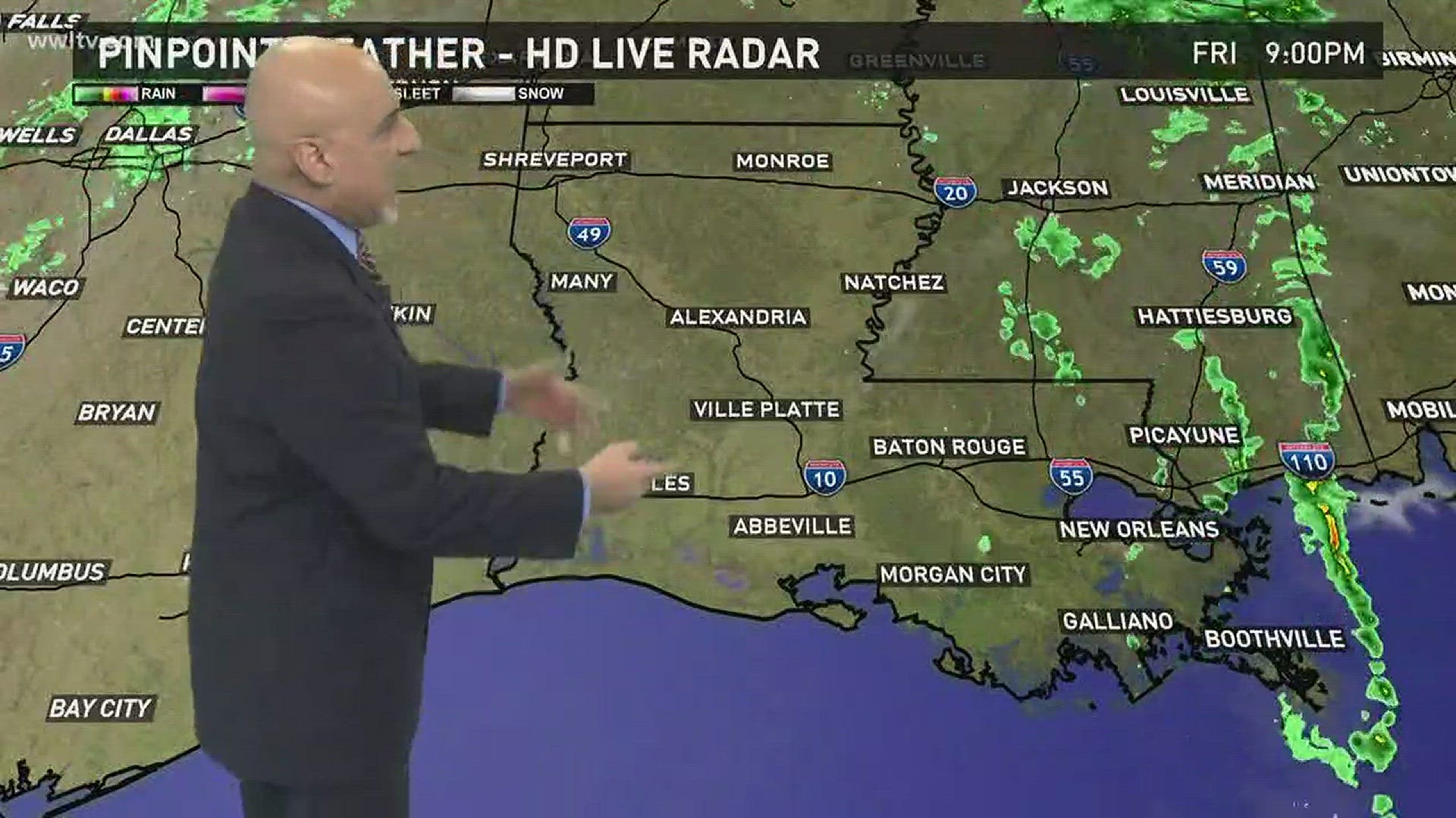 Chief Meteorologist Carl Arredondo and the 10pm Friday weather