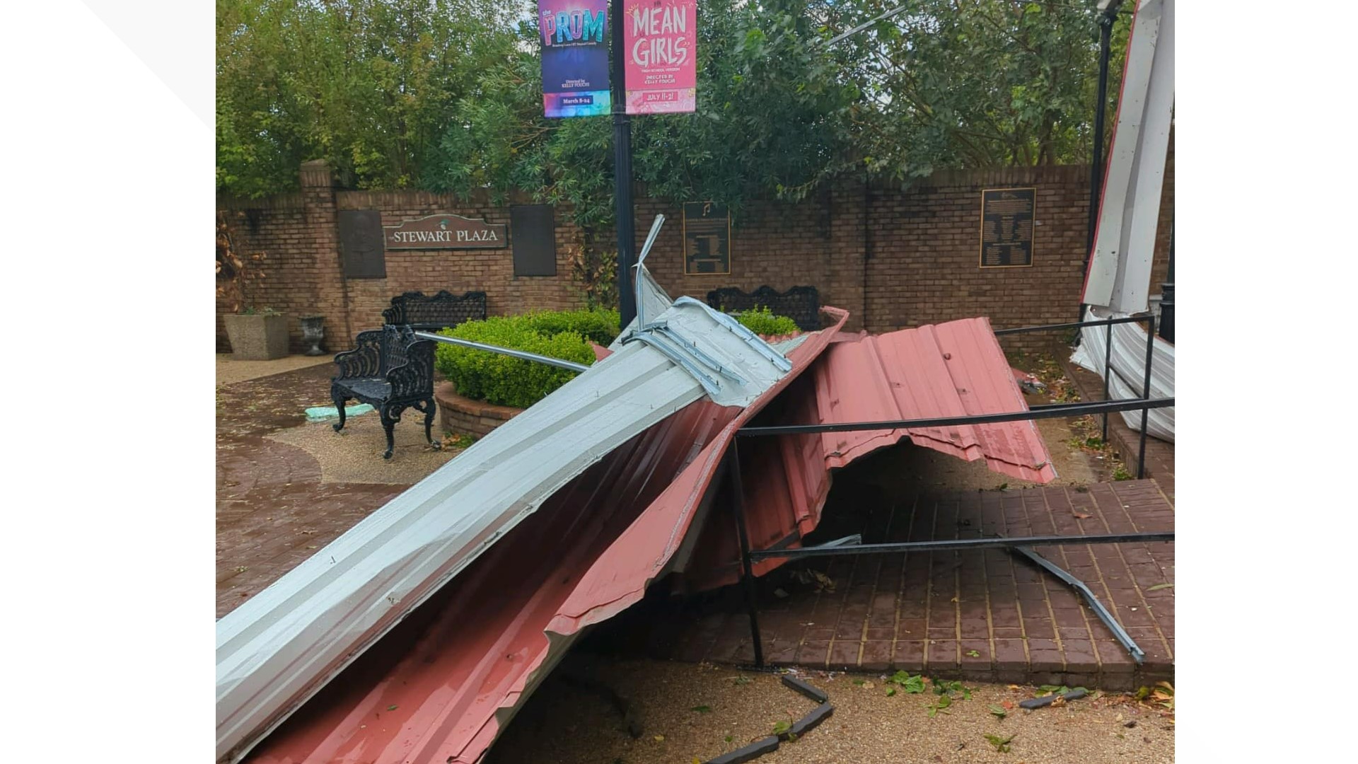 Tornado briefly touched down in Kenner Saturday before noon | wwltv.com