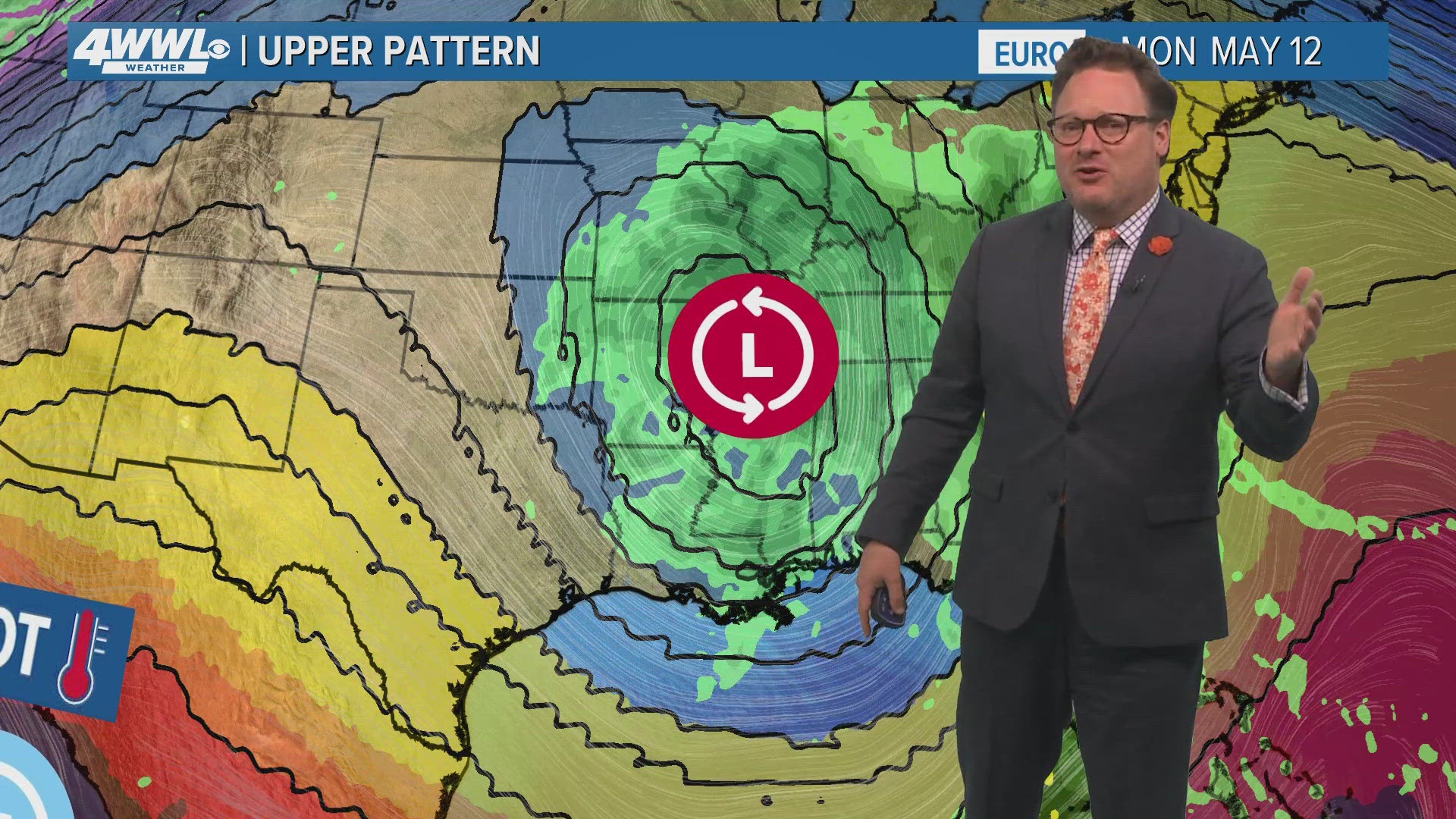Chief Meteorologist Chris Franklin says with mostly cloudy skies and spotty showers, temperatures this weekend look to remain in the 70s. 90s aren't too far away!