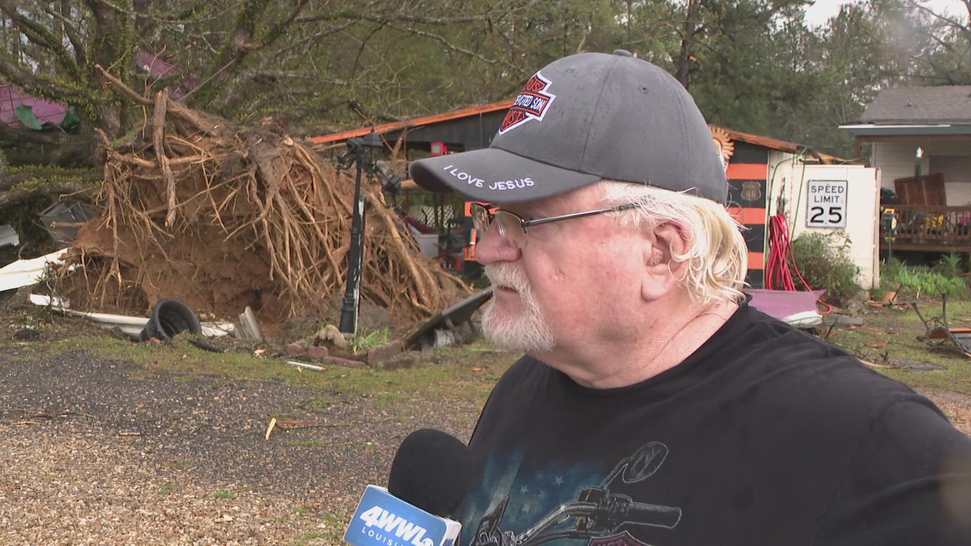 Kentwood residents face tornado aftermath | wwltv.com