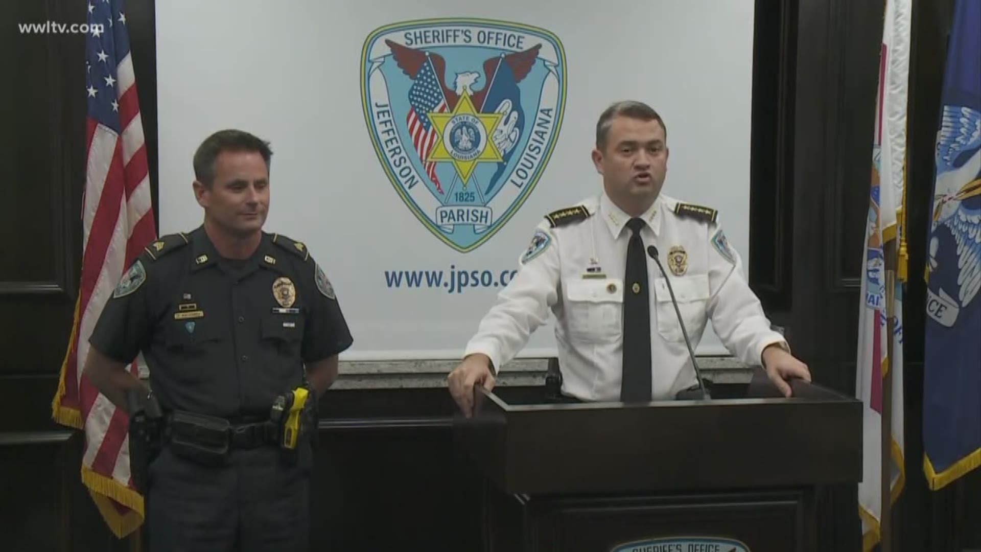 A Jefferson Parish Sergeant was awarded the Distinguished Service Award for his heroic actions earlier this week