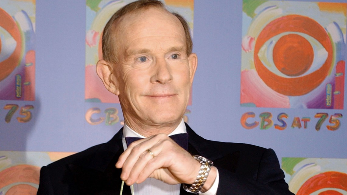 Comedian Tom Smothers, one-half of the Smothers Brothers, dies at 86 - Vimarsana News