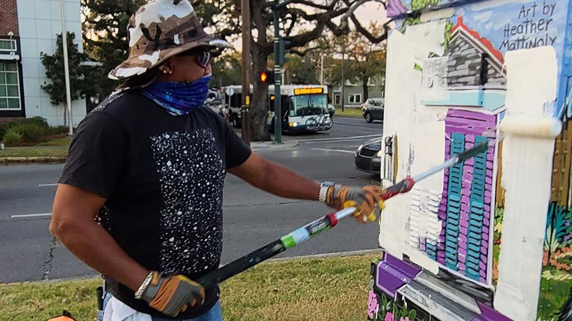 Artist heartbroken after painting destroyed in front of her