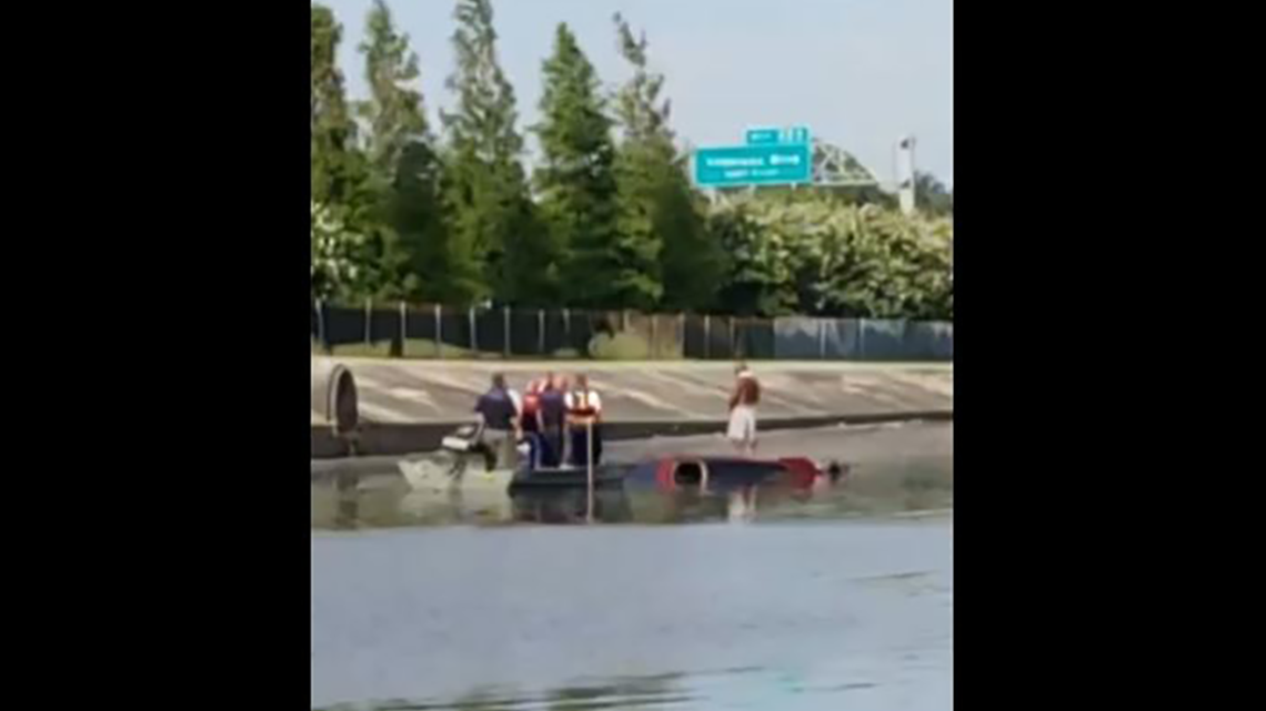 Police chase ends with drunk man in Kenner canal, standoff caught on ...