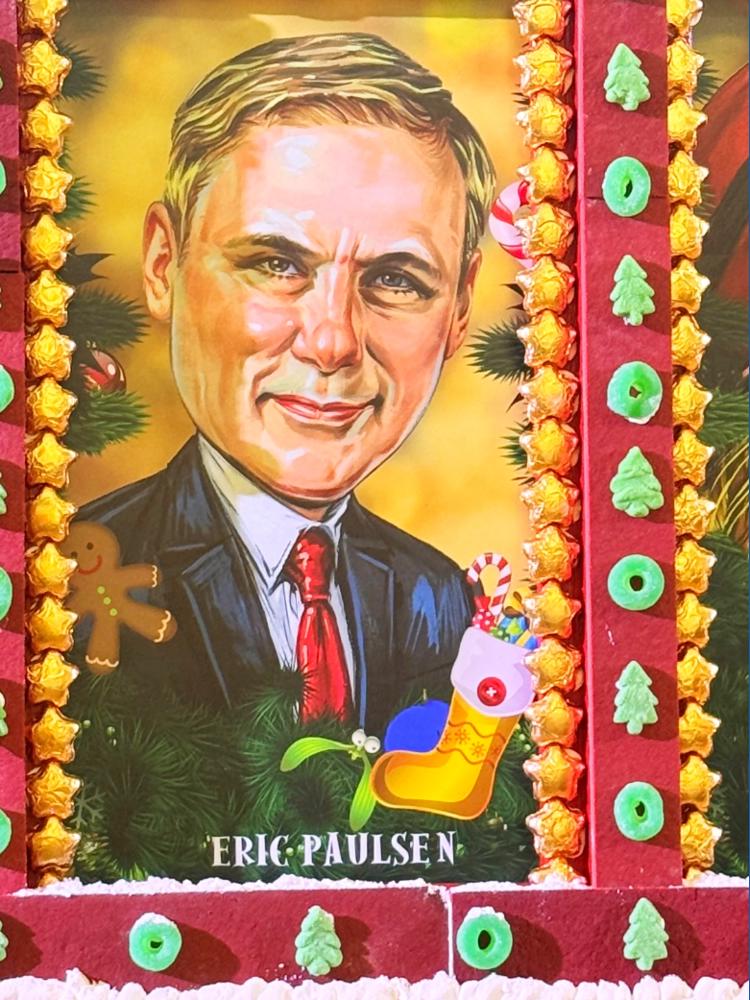 Eric Paulsen featured in holiday display at RitzCarlton