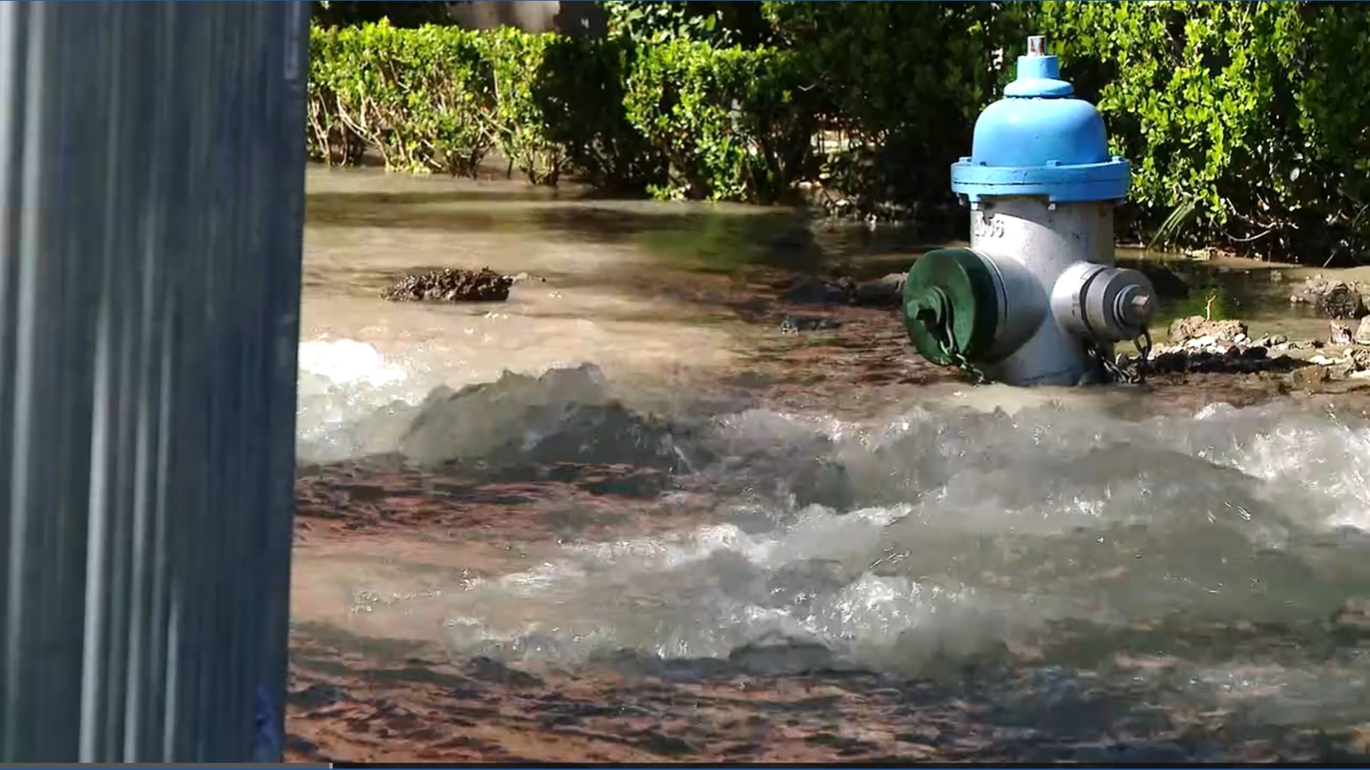 Second water main break this week floods Uptown streets | wwltv.com