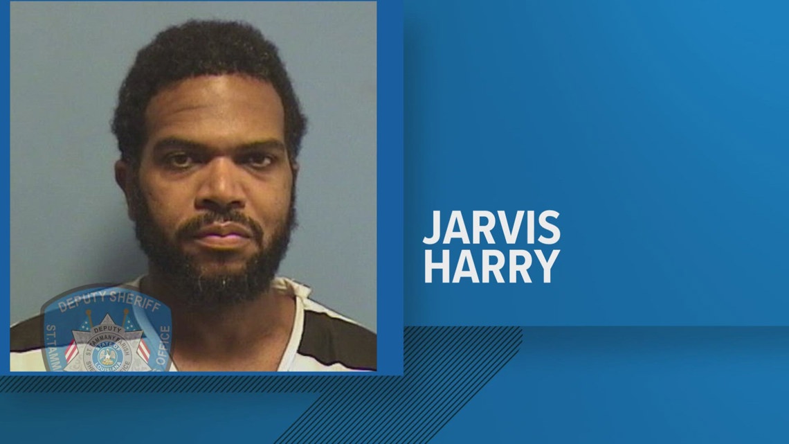 Teacher arrested after he allegedly had students send him sexually ...
