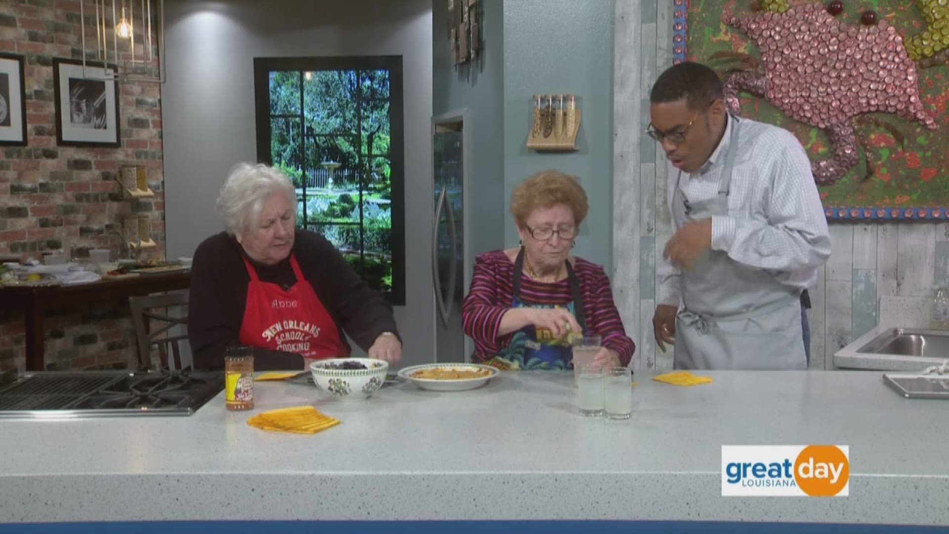 The NOLA grandmas from the New Orleans School of Cooking stopped by to show us a perfect pair of appetizer and drink.
