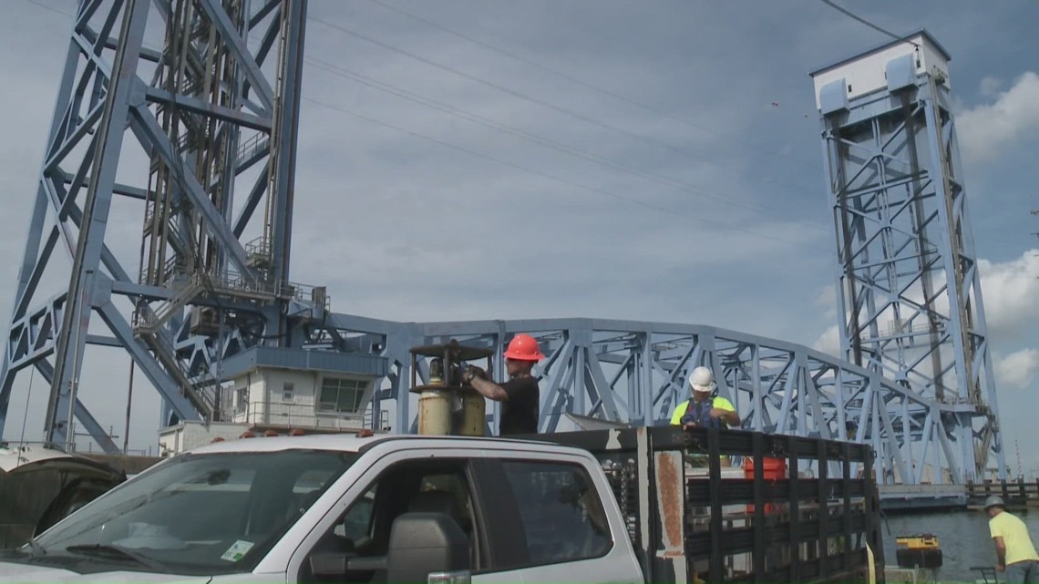 SWBNO responds to major sewer main break into Industrial Canal, dumping wastewater