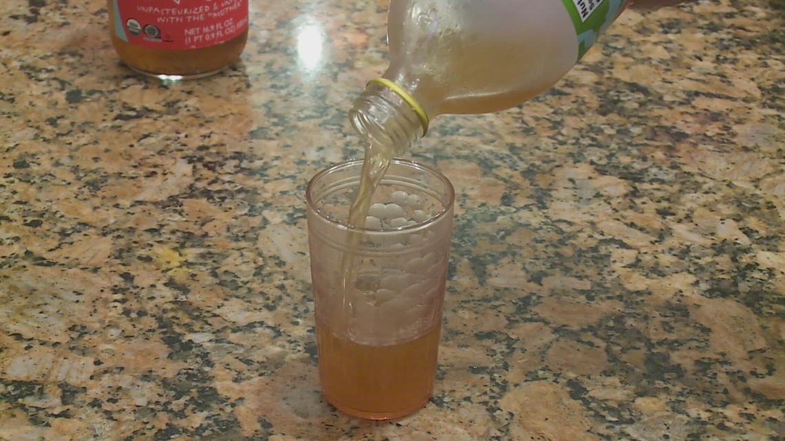 No, apple cider vinegar isn't going to help you lose weight - Vimarsana News
