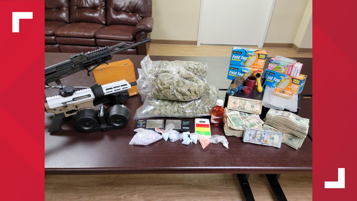 3 men, 1 woman arrested after mandeville drug bust - Vimarsana News